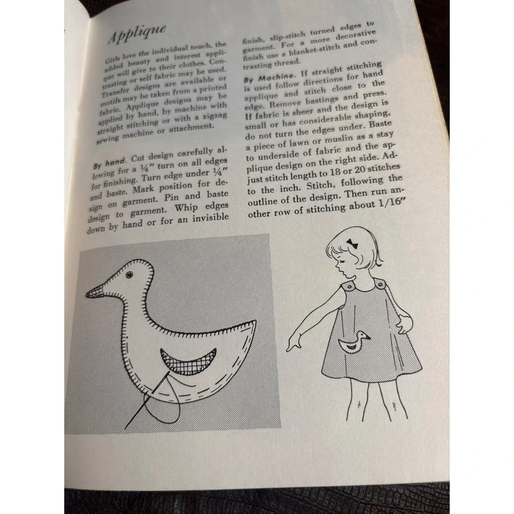 Creating Charm When Sewing for Girls Singer Book 116‎